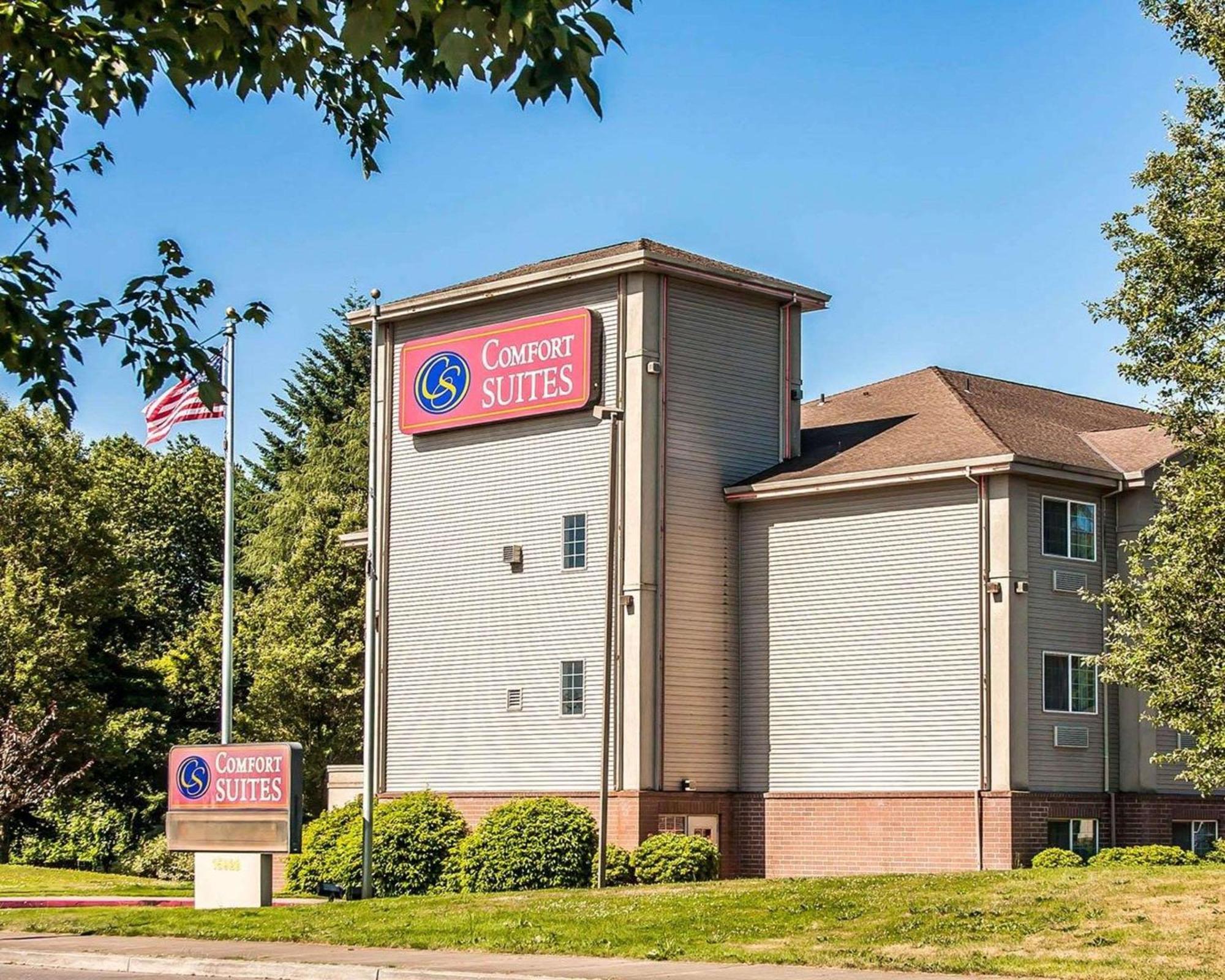 Comfort Suites Clackamas Bagian luar foto