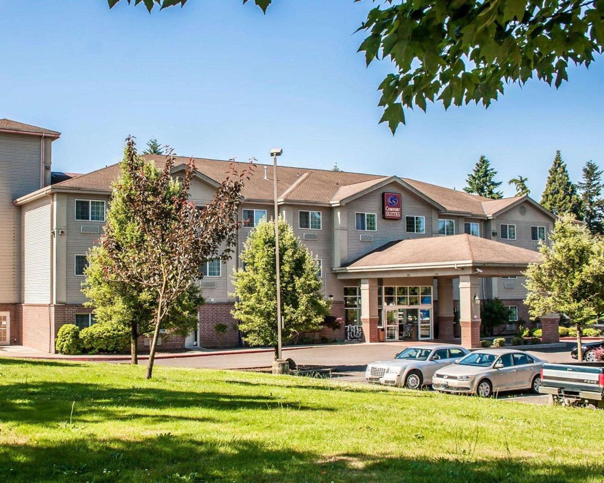 Comfort Suites Clackamas Bagian luar foto