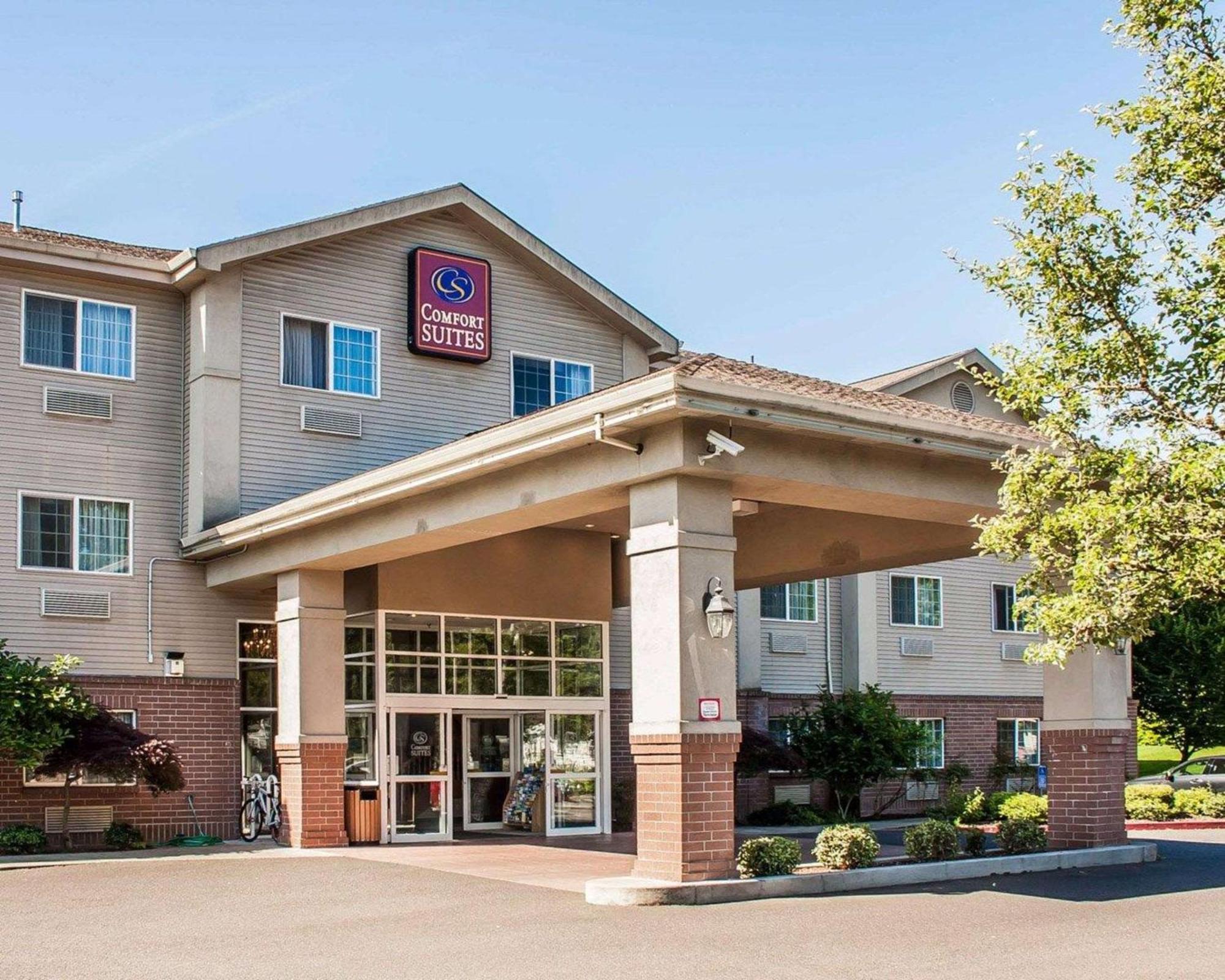 Comfort Suites Clackamas Bagian luar foto